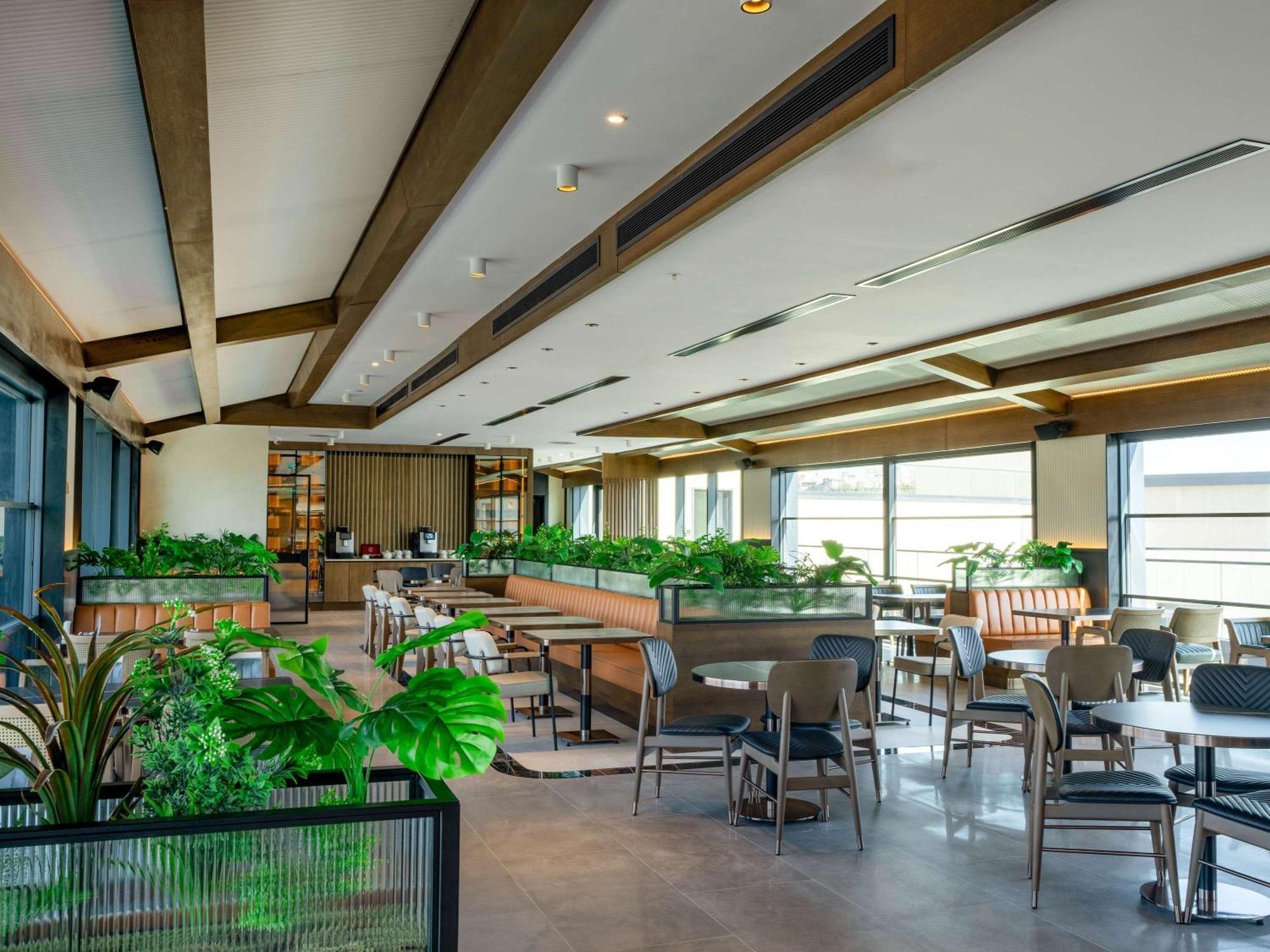 Novotel Tbilisi Center Dış mekan fotoğraf