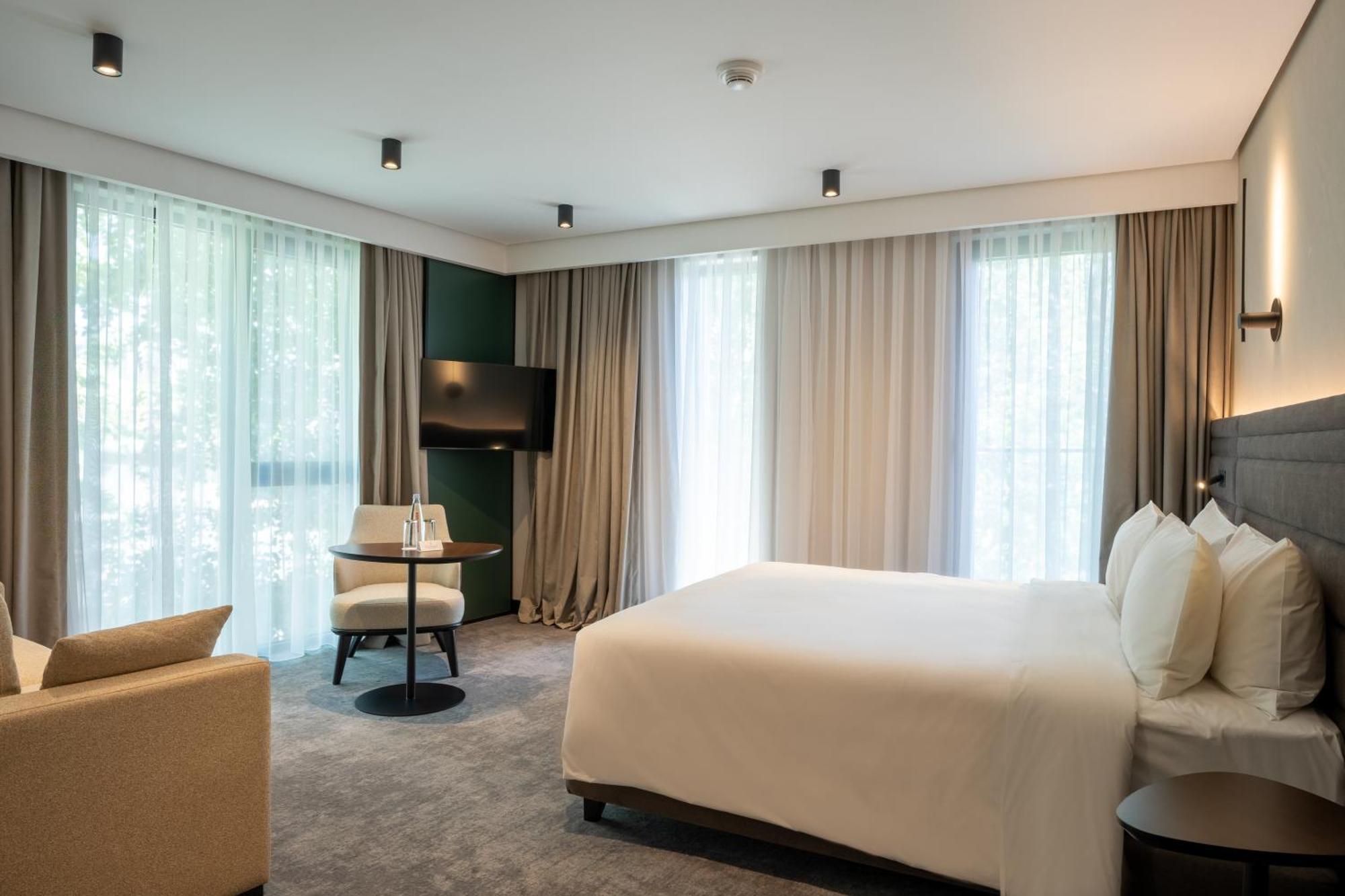 Novotel Tbilisi Center Dış mekan fotoğraf